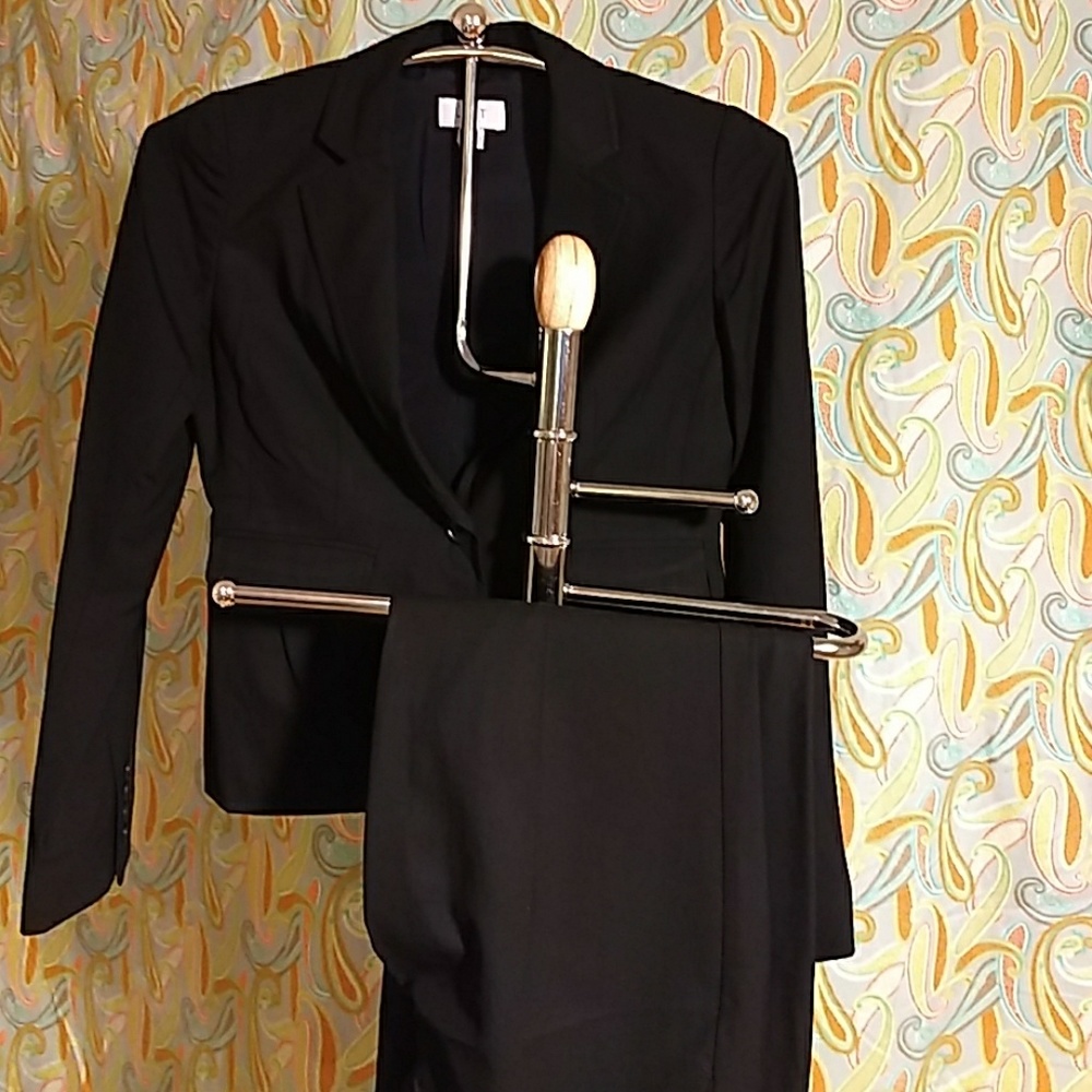 Loft suit all season